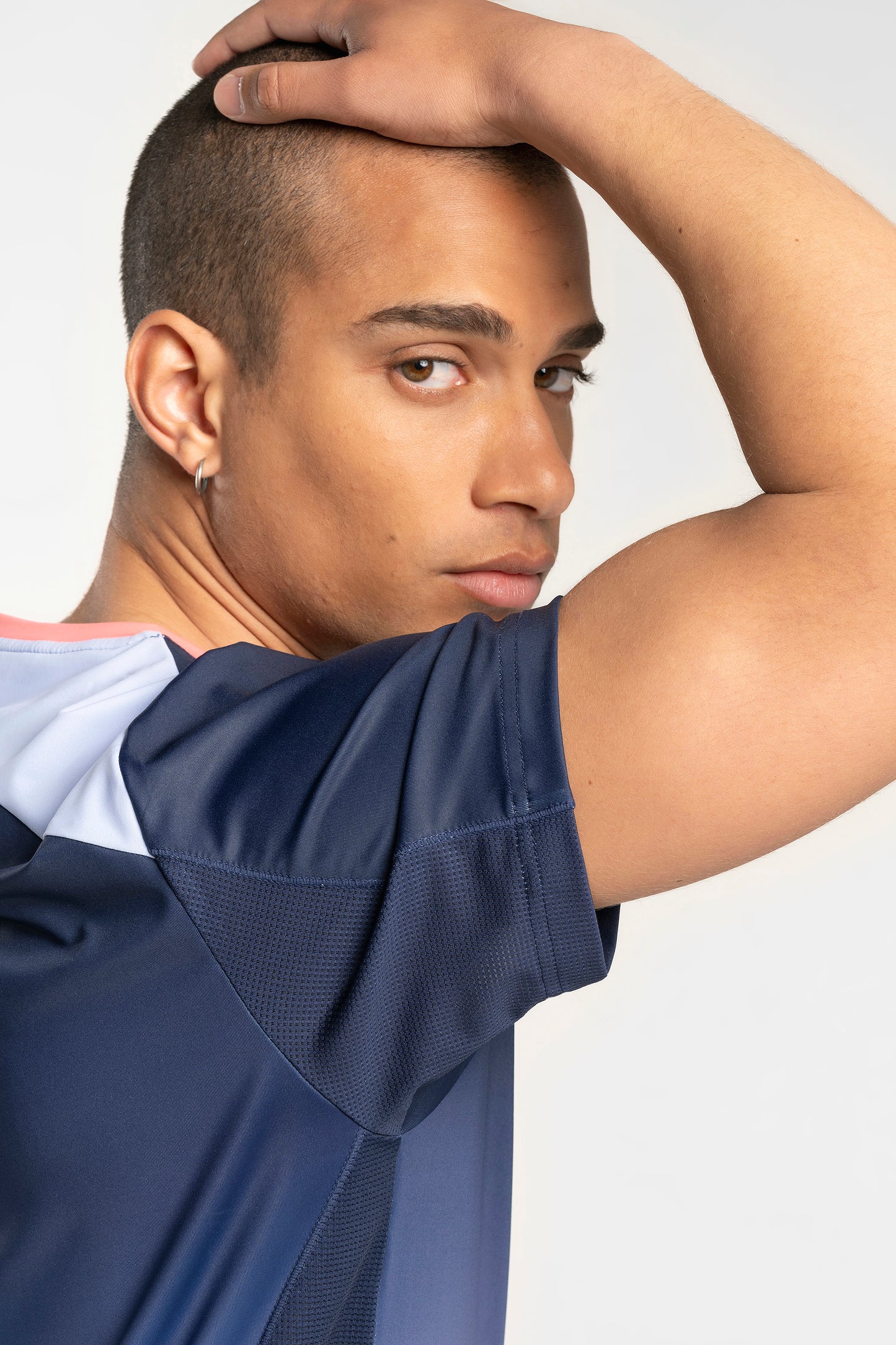 Camiseta PRO FIT azul degradado