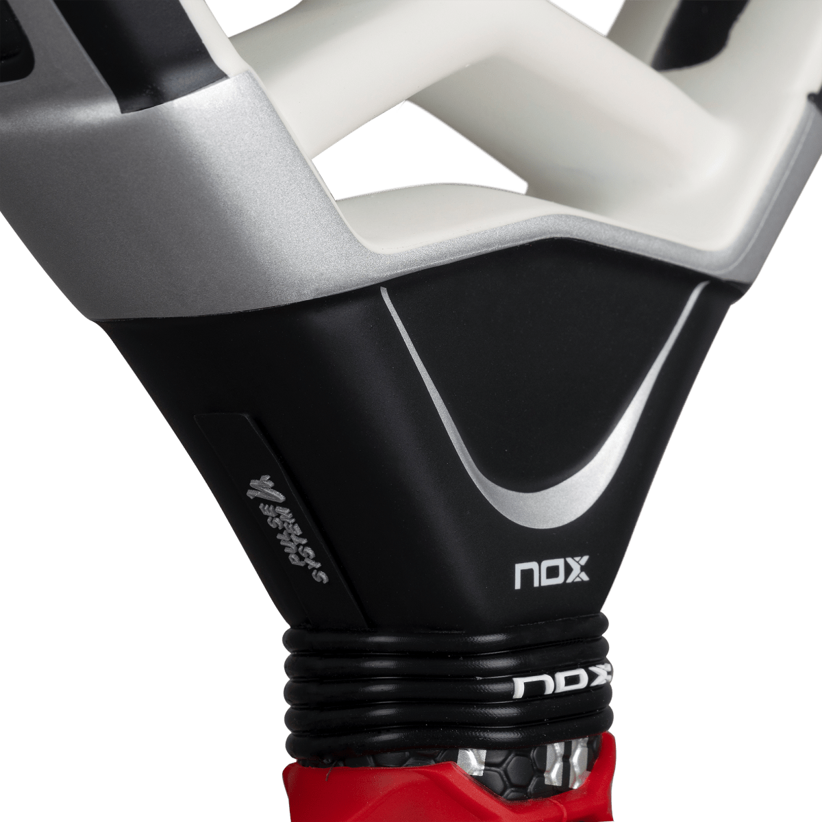 AT10 Luxury Genius ATTACK 18K Alum 2026 by Agustín Tapia - NOXpalas2026Palas