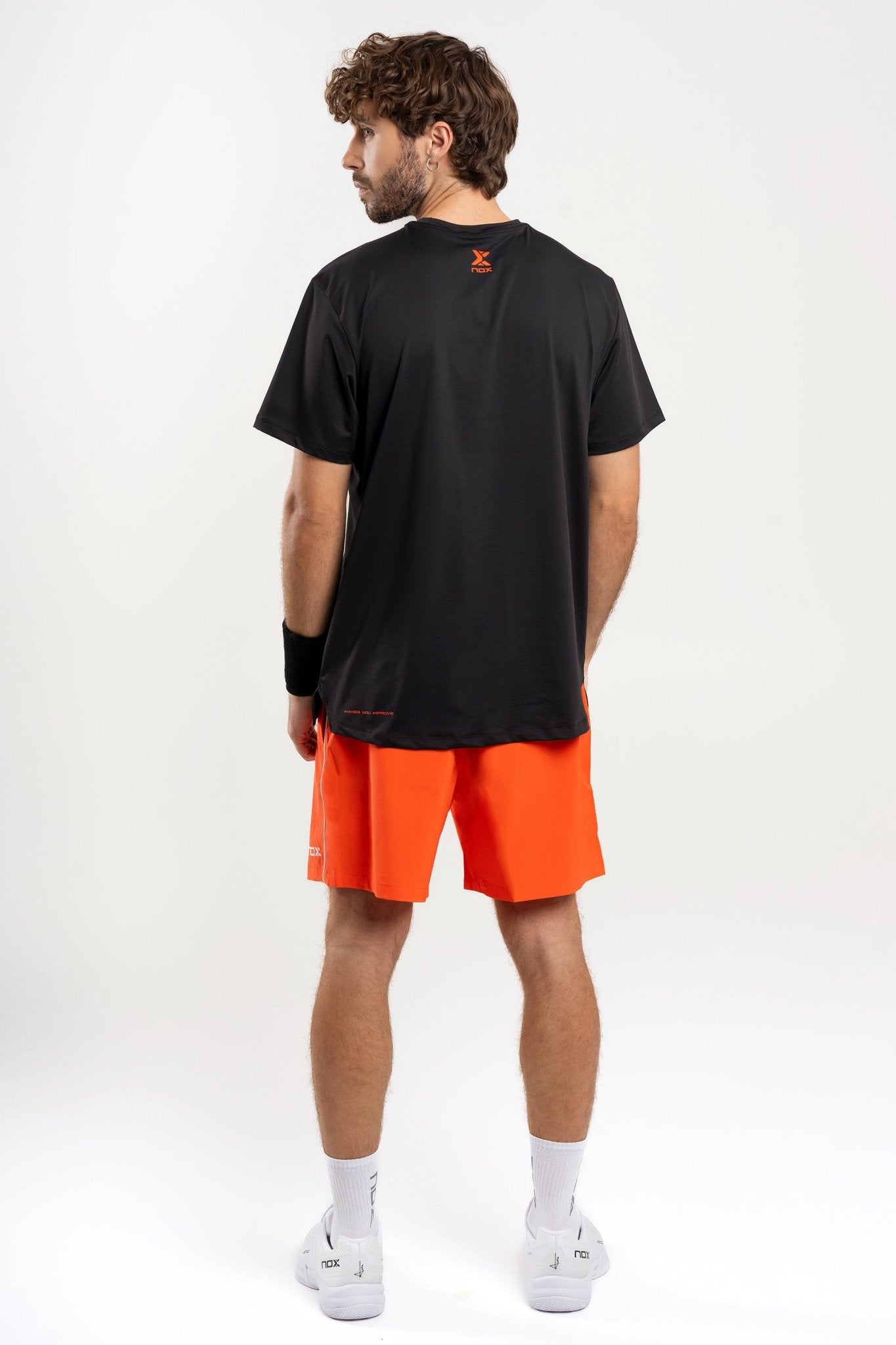 CAMISETA HOMBRE TEAM REGULAR BLACK - NOXcamisetaCamisetas