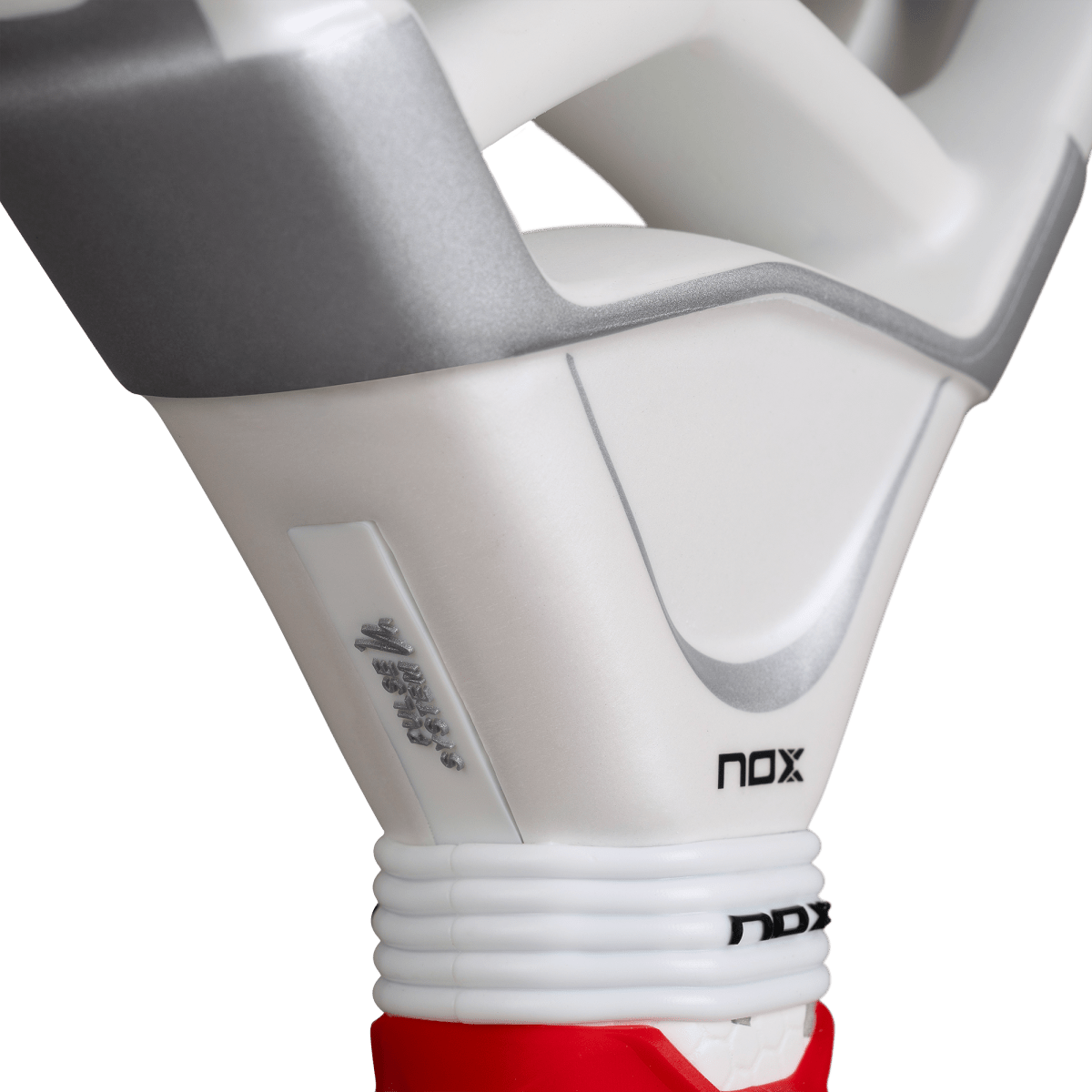 AT10 Luxury Genius Attack 12K Alum XTREM 2026 by Agustín Tapia - NOXpalas2026Palas