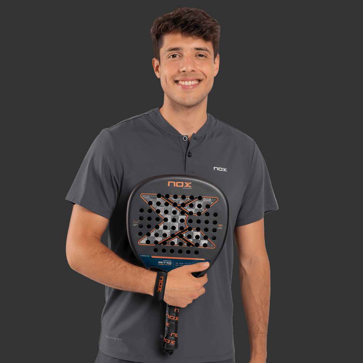 AT10 Luxury GENIUS ATTACK 18K Alum 2025 por Agustín Tapia - NOXAgustín Tapia 2025Palas